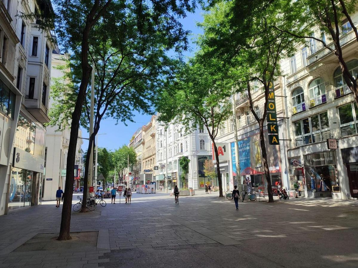 Central Mariahilfer Apartment 4 Min To The City Shopping Center And Schoenbrunn Palace Vienna Exterior photo