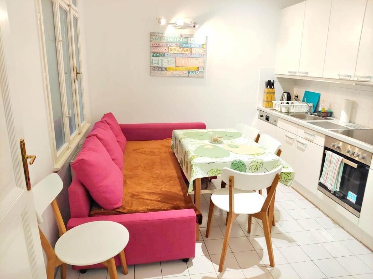 Central Mariahilfer Apartment 4 Min To The City Shopping Center And Schoenbrunn Palace Vienna Exterior photo